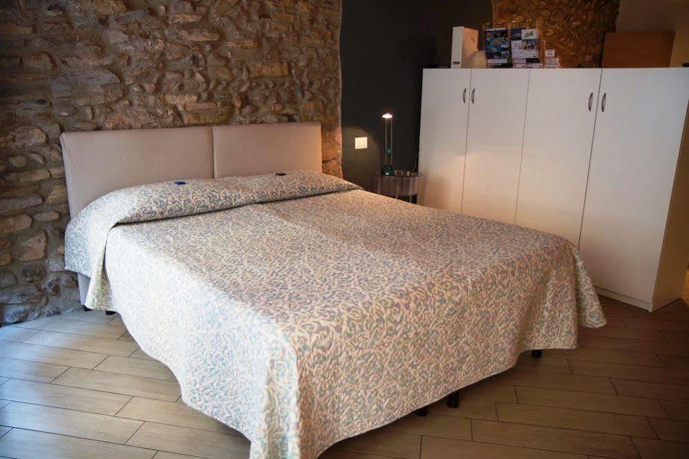 B&B Home Sweet Home แบร์กาโม ภายนอก รูปภาพ